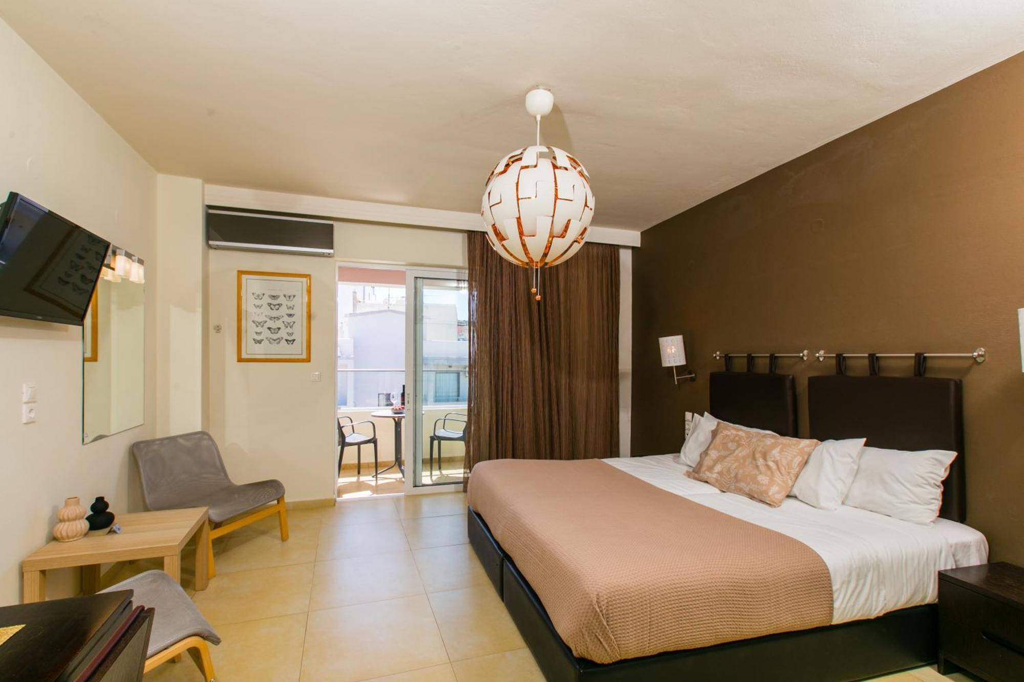 Cosmos Hotel Rethymno Esterno foto