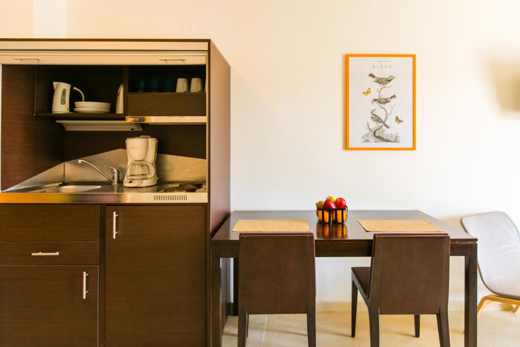 Cosmos Hotel Rethymno Esterno foto