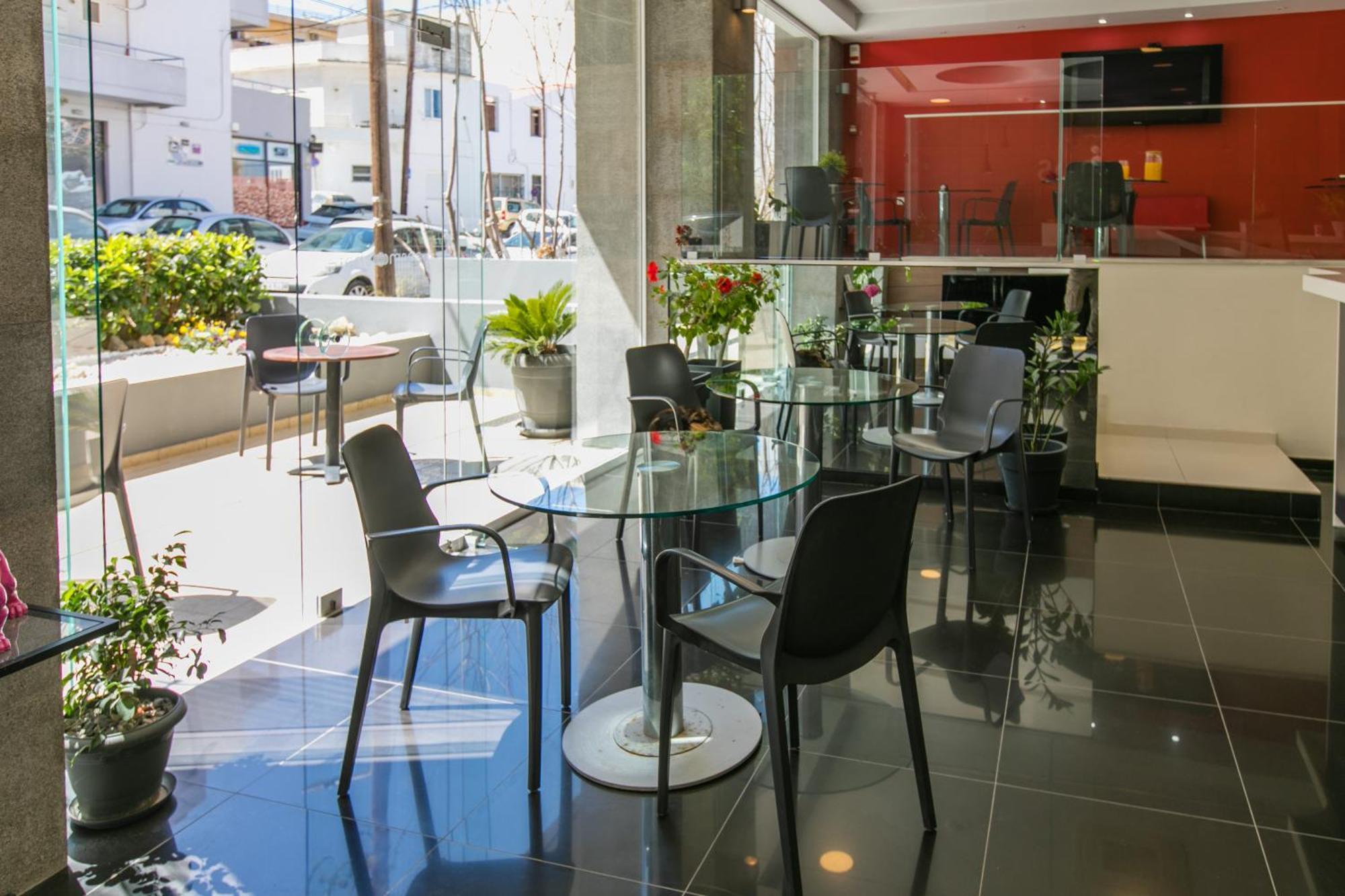 Cosmos Hotel Rethymno Esterno foto